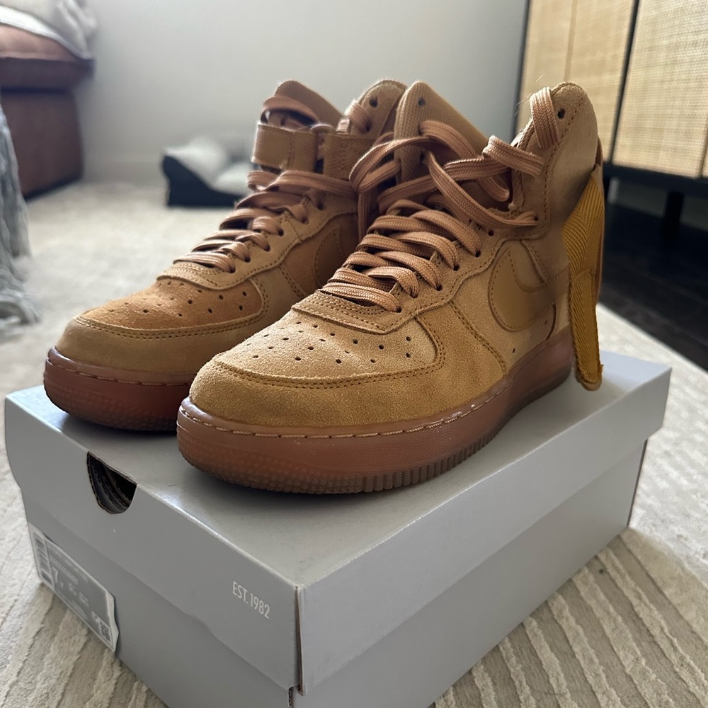 Wheat Hightop Air Force 1’s